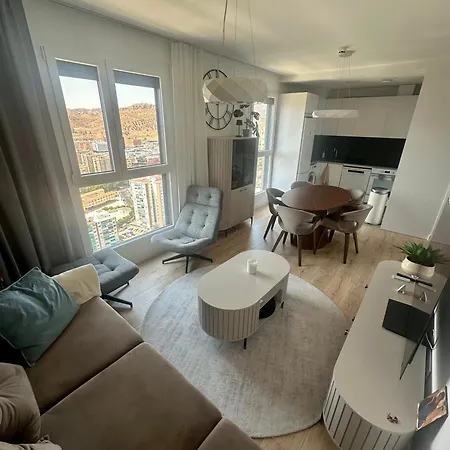 Esti Urban Sky 27 Luxury *