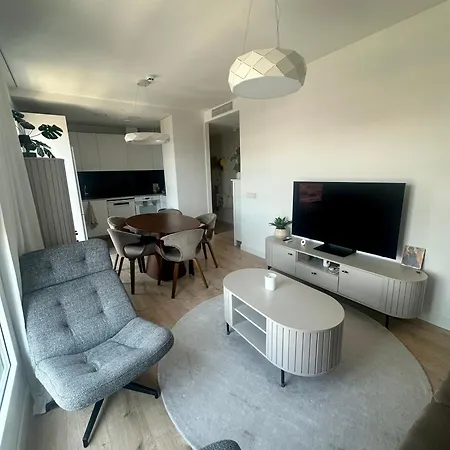 Esti Urban Sky 27 Luxury